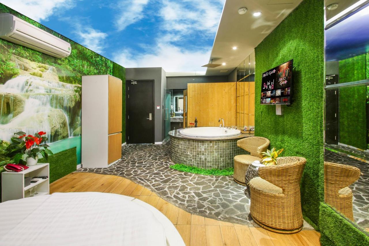 Bonita Tht (Adults Only) Hotel Bandar Ho Chi Minh Luaran gambar