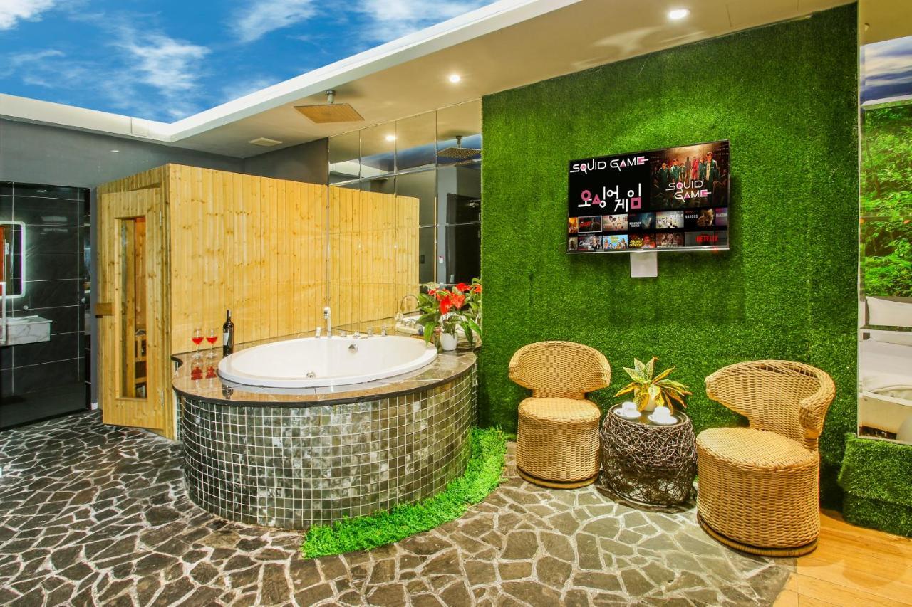 Bonita Tht (Adults Only) Hotel Bandar Ho Chi Minh Luaran gambar